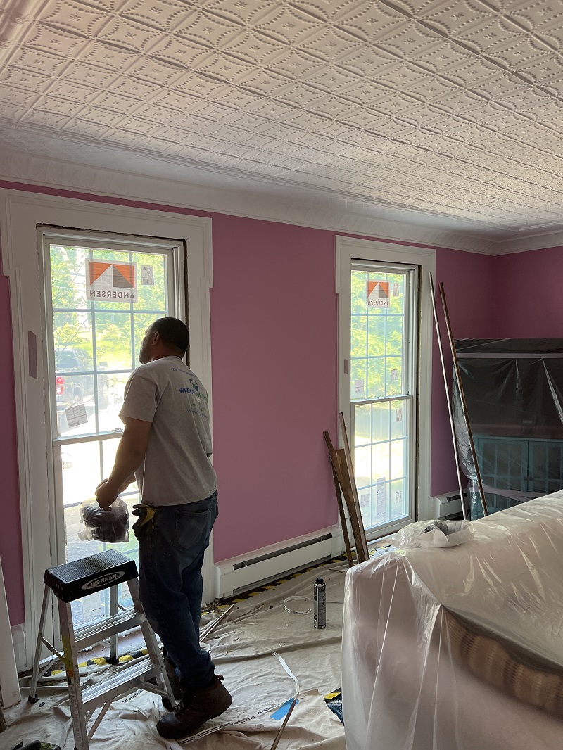 Caulk interior